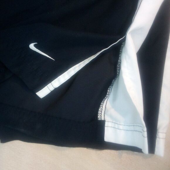 Vintage Nike Striped Wind Pants Joggers Trainers Women - Picture 2 of 9